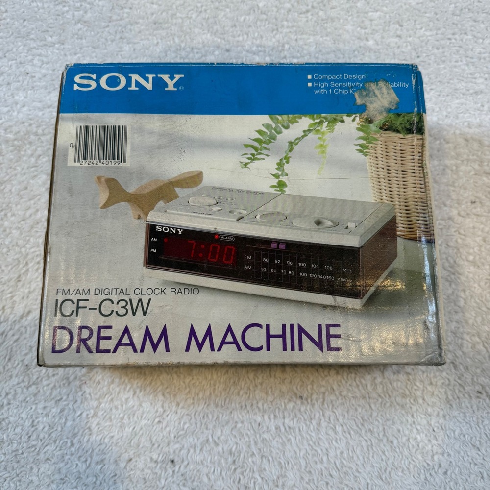 Sony Dream Machine ICF-C3W FM/AM Digital Clock Radio Vintage New In Box